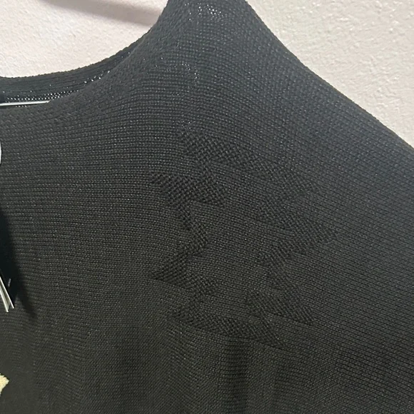 Ralph Lauren Black and Cream Patterned Blouse - Picture 7 of 11